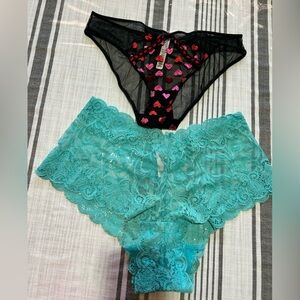Victoria's Secret Turquoise Lace and Black Mesh Heart Panty Set size Medium